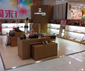 ˿�Ϸ���ŮЬ