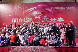 ˿�Ϸ���ŮЬ